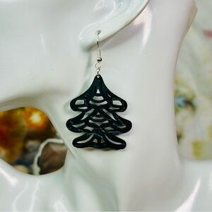 Christmas Tree Earrings cutout embossed green leather hand crafted